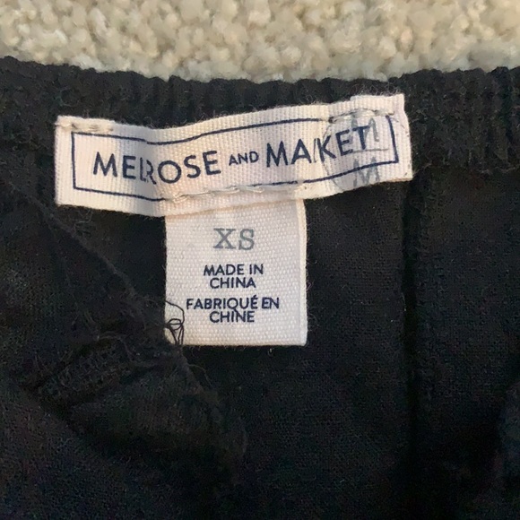 Black bow tank top - Picture 3 of 3